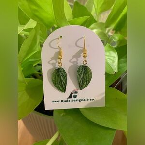 Homemade by me monstera Peru gold dangle Leaf Earrings
